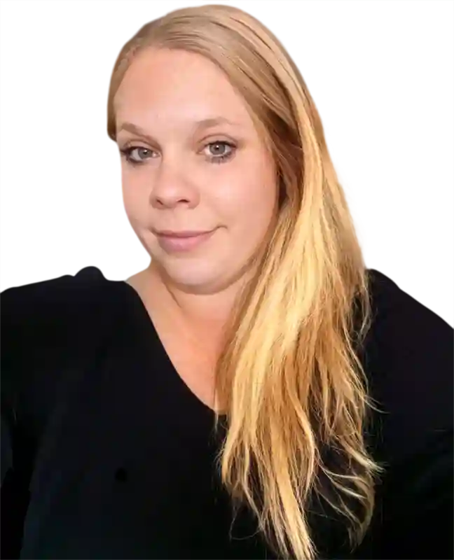 Julia Bach